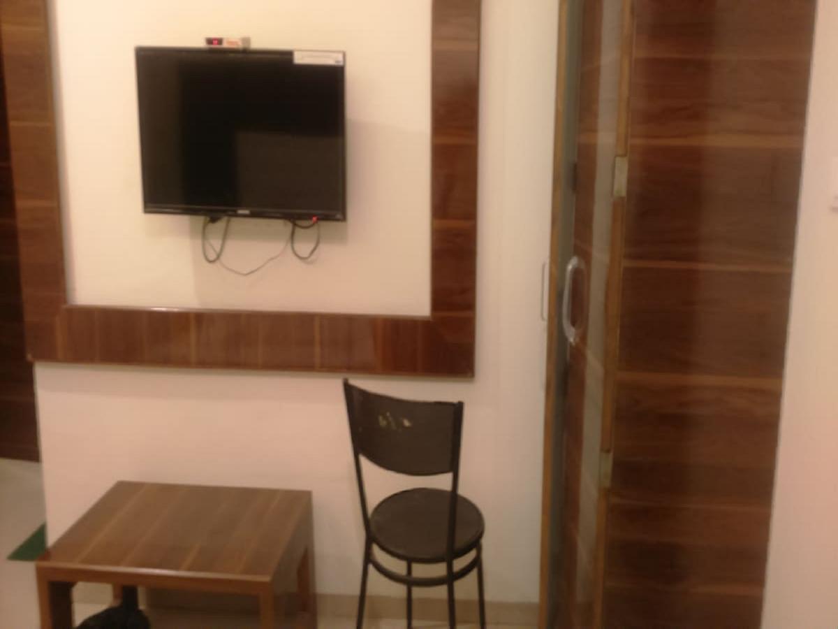 Hotel Shri Krishna Shirdi Extérieur photo